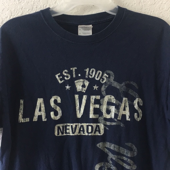 ✅Men Las Vegas Nevada Navy shirt size M - Picture 2 of 3